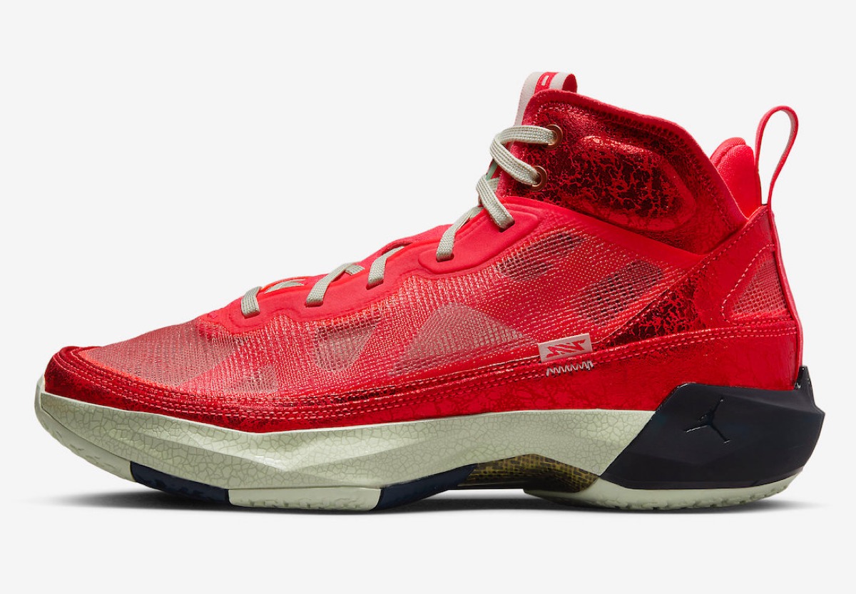 Rui Hachimura × Nike Air Jordan 37 “Siren Red”が国内12月8日に発売 