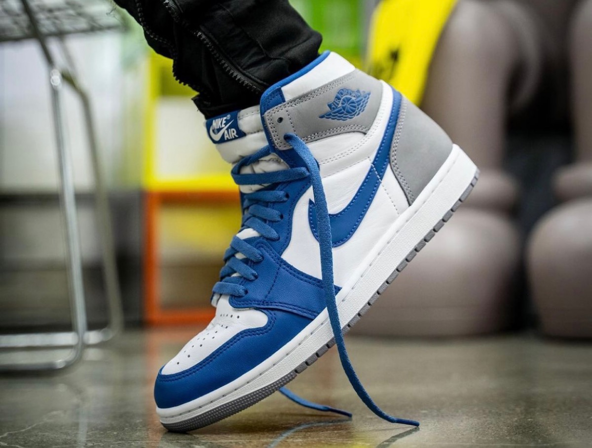 275cm商品状態NIKE AIR JORDAN 1 HIGH OG TRUE BLUE 27.5 ...