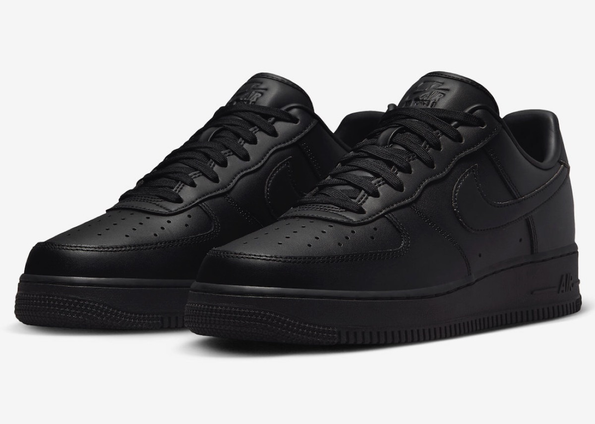 新同 NIKE AIR FORCE ONE  BLACK 27.5 限定モデル