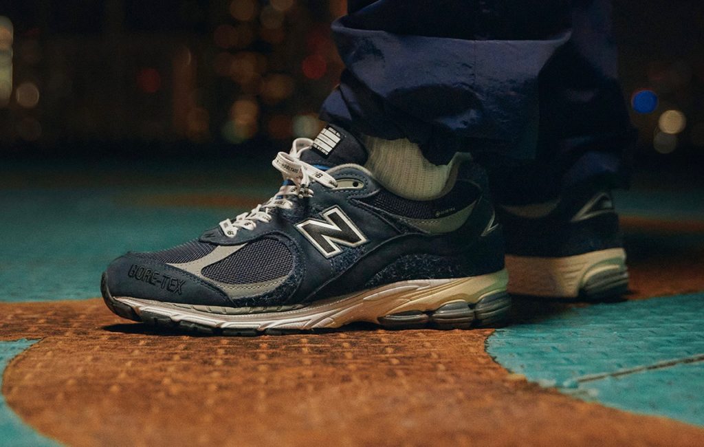 N.HOOLYWOOD &times; New Balance &times; INVINCIBLE〈2002R GORE-TEX &ldquo;Blue Moon 