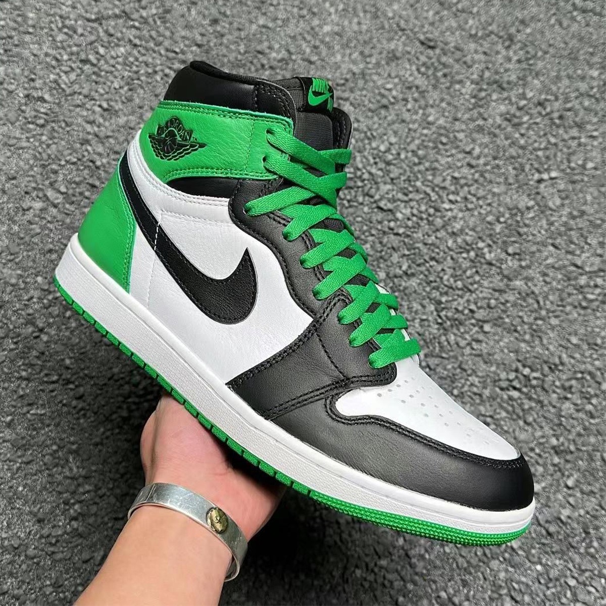 CelticsカラーのNike Air Jordan 1 Retro High OG “Lucky Green”が国内 ...