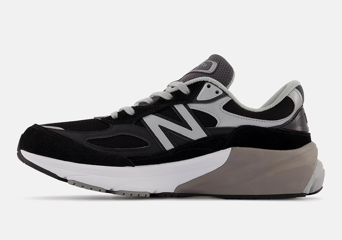 New Balance WMNS 990V6 Black W990BK6