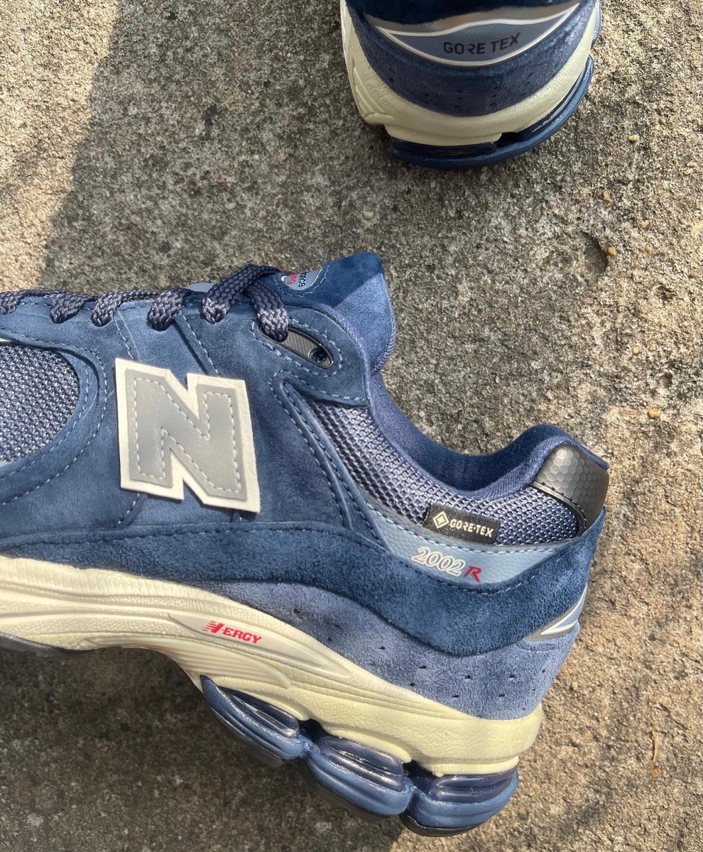 New BalanceからGORE-TEX採用の新色『2002R “Indigo Navy”』が国内6月 ...