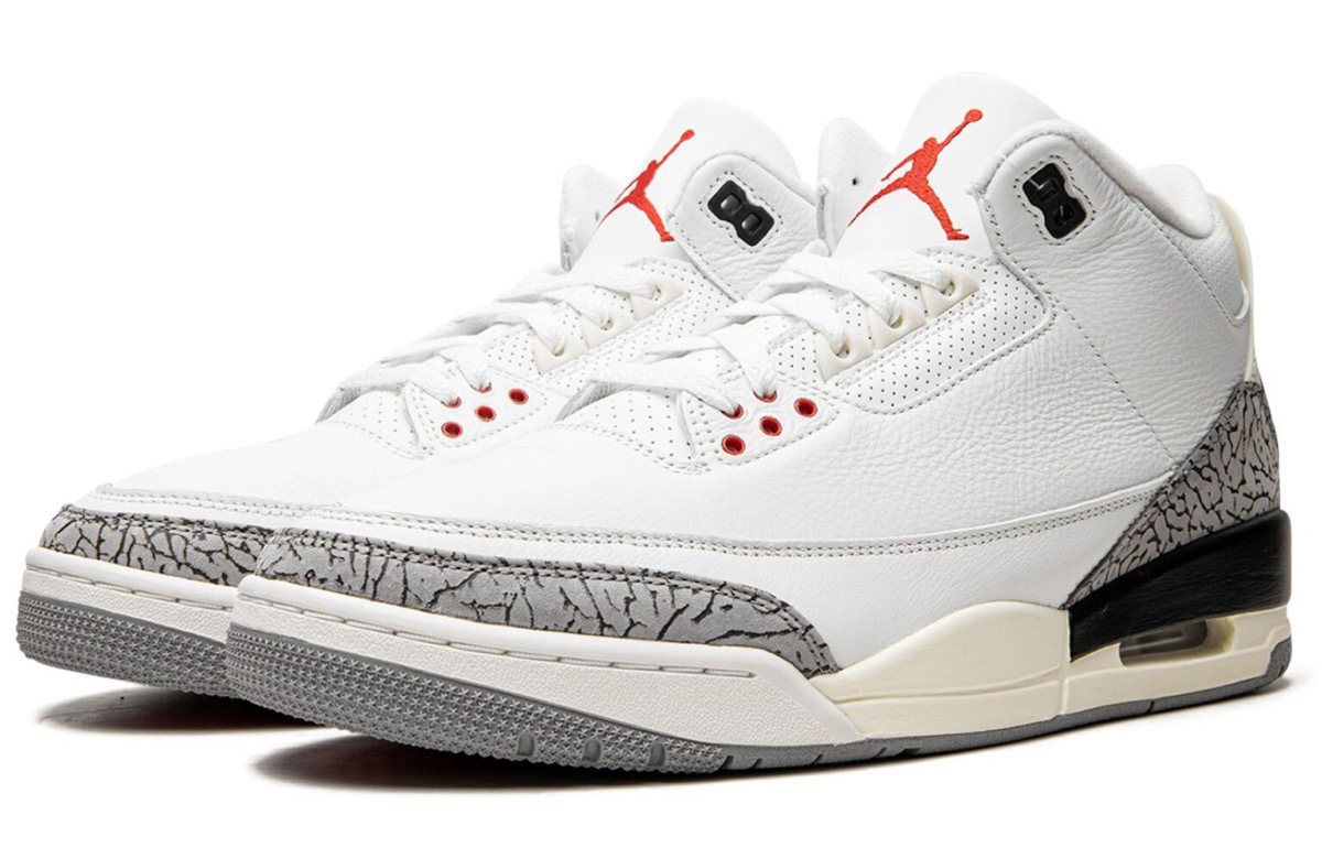 Air jordan 3 black hotsell and white