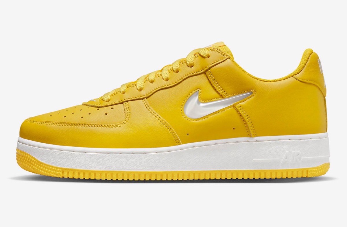 Nike Air Force 1 Low Retro Color of the Month “Yellow Jewel”が国内 ...