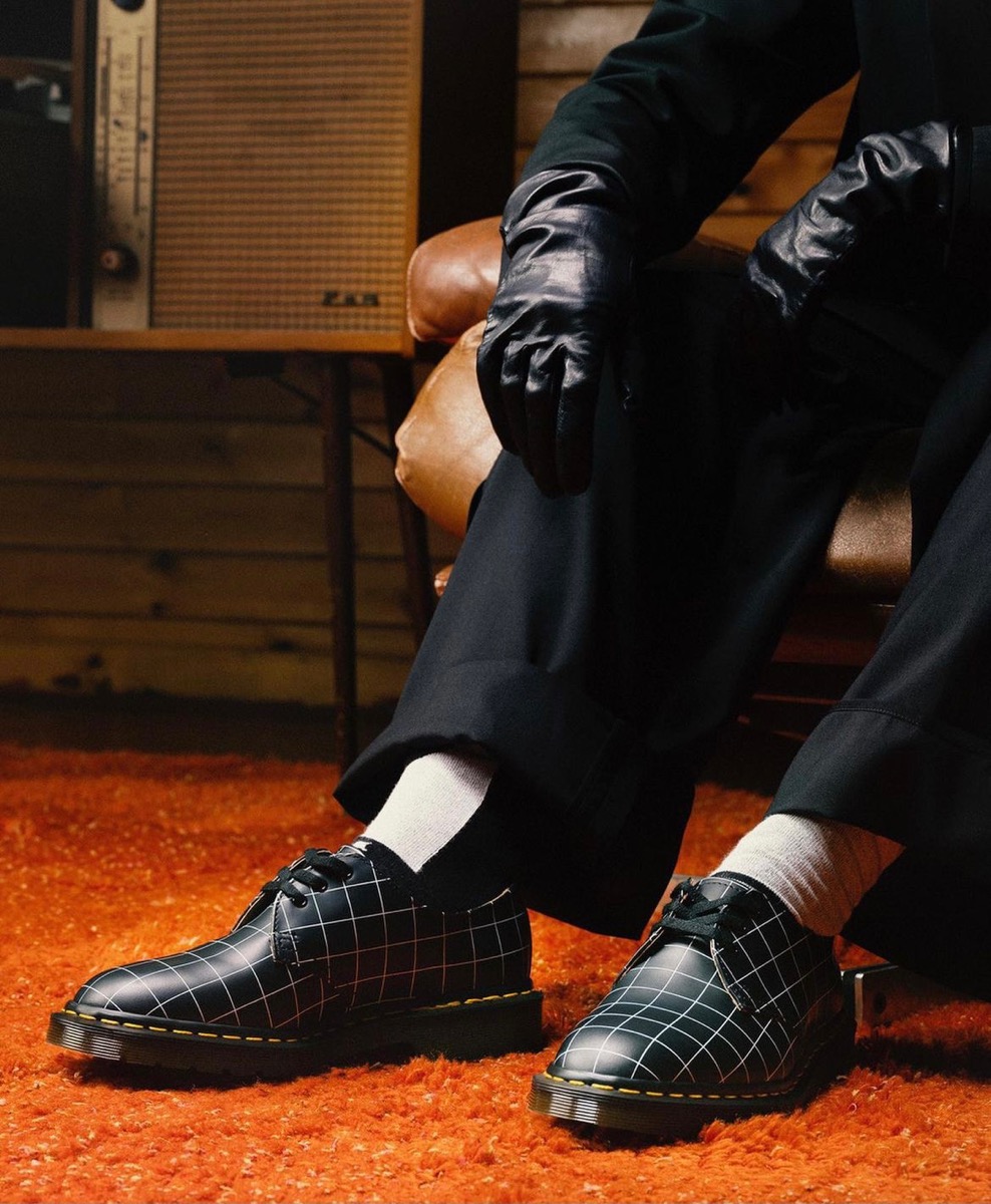 Dr.Martens × UNDERCOVER 〈1461〉 3ホールシューズが国内1月13日に ...