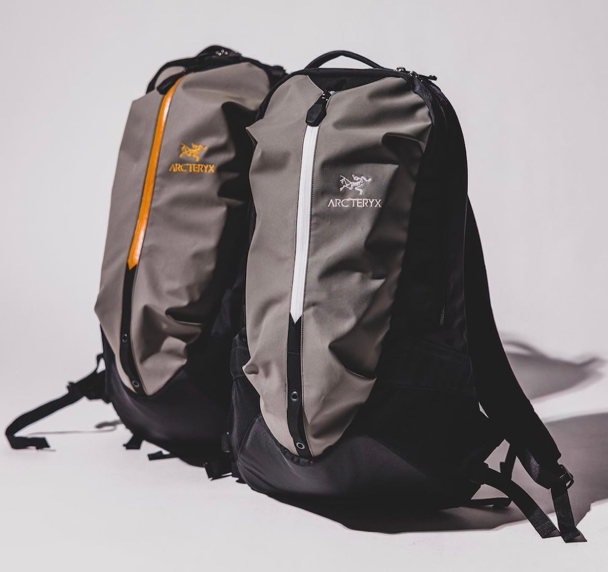 送料込・まとめ買い ARC'TERYX × BEAMS / 別注 ARRO 22 ReBIRD | www