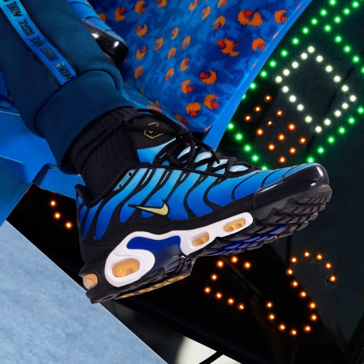 Nike Air Max Plus OG “Hyper Blue”が2024年初旬に復刻発売予定