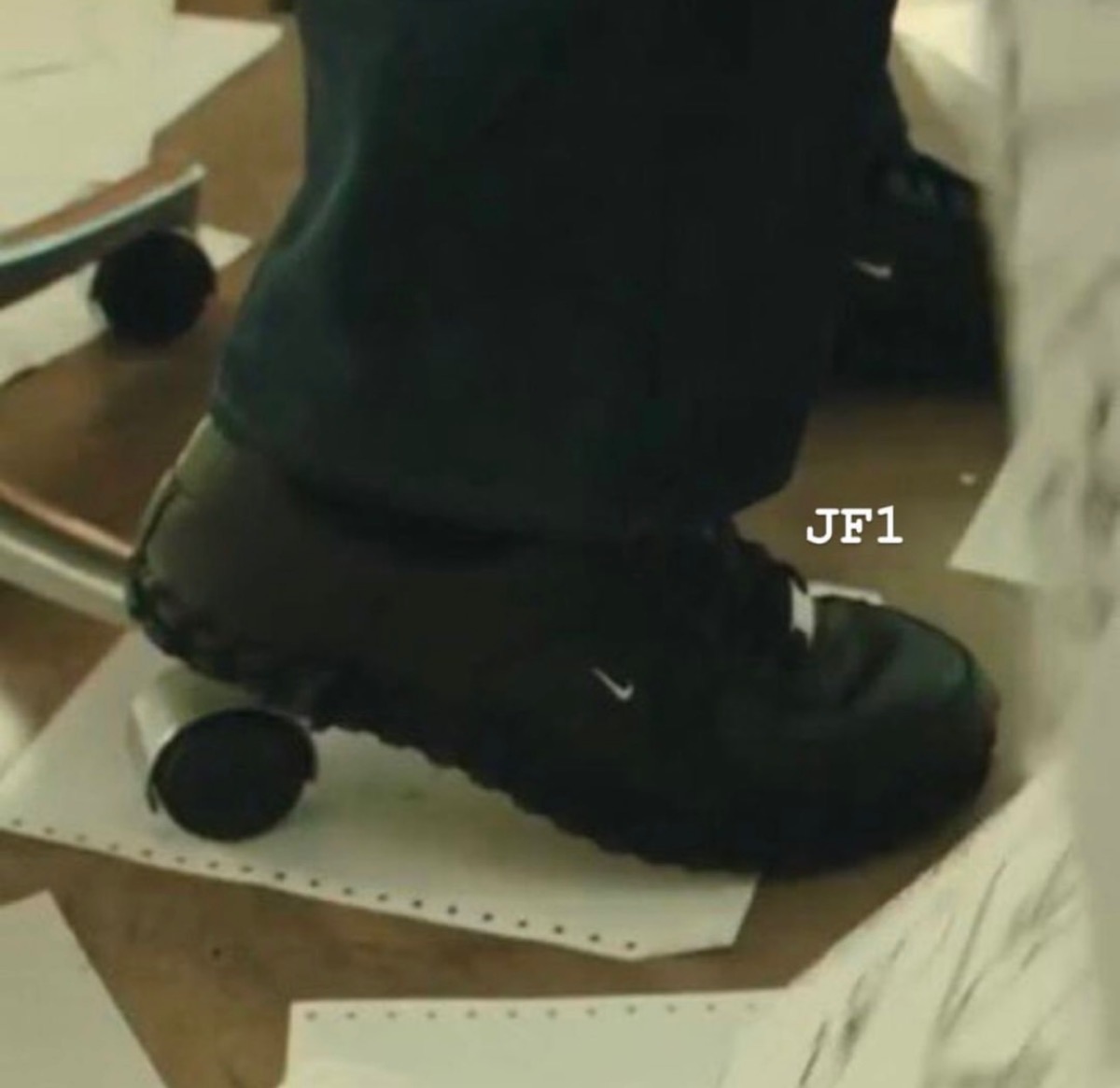 Jacquemus × Nike 『J Force 1 Low LX SP』全2色が国内6月21日に発売 ...