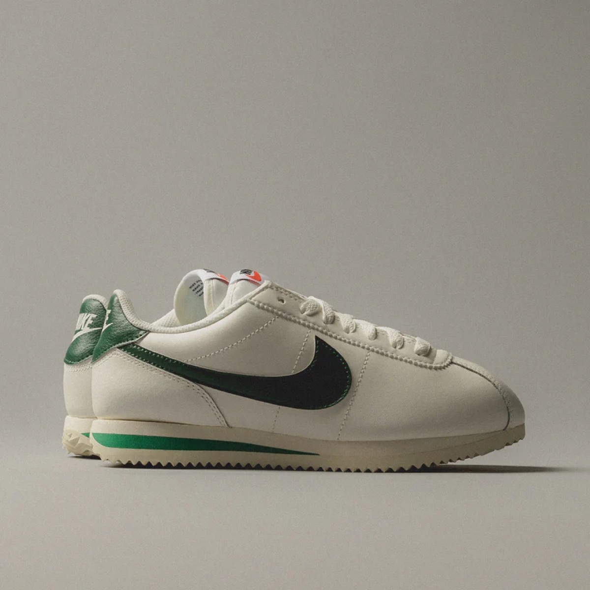 Nike Wmns Cortez “Gorge Green and Malachite”が国内4月17日に発売 ...