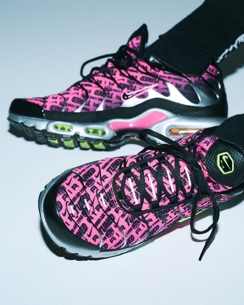 W記念モデル Nike Air Max Plus Mercurial XXV “Hyper Pink and Volt ...