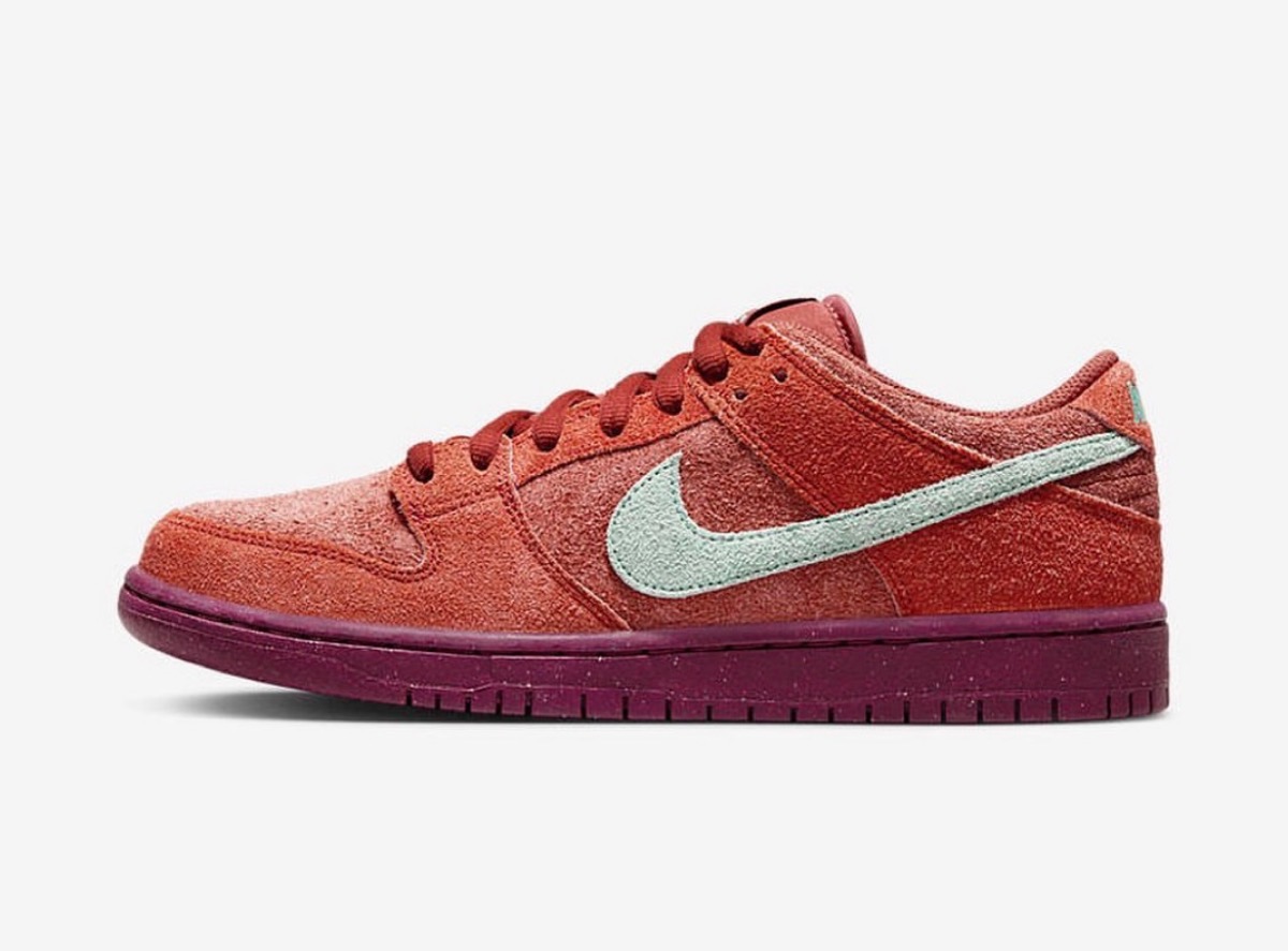 Nike SB Dunk Low Pro PRM “Mystic Red and Rosewood”が国内8月28日に 