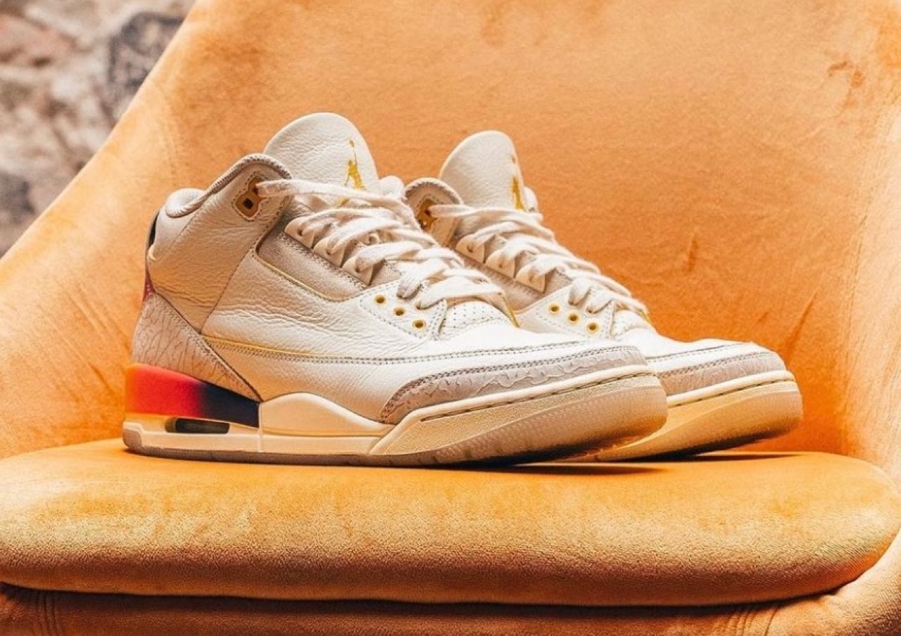 AIR JORDAN 3 J Balvin コラボ Sunset クリアケース付