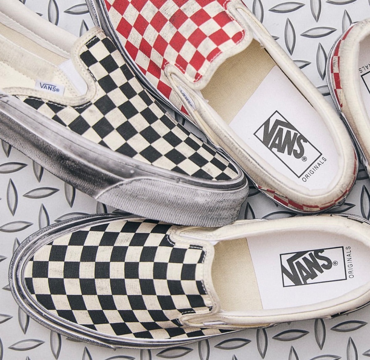 Vault by Vans SK8-HI & SLIP-ON “STRESSED”が国内5月27日に再販 | UP