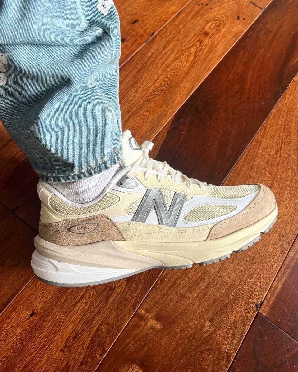 【超美品・即日発送】 New Balance 990 V6 Beige