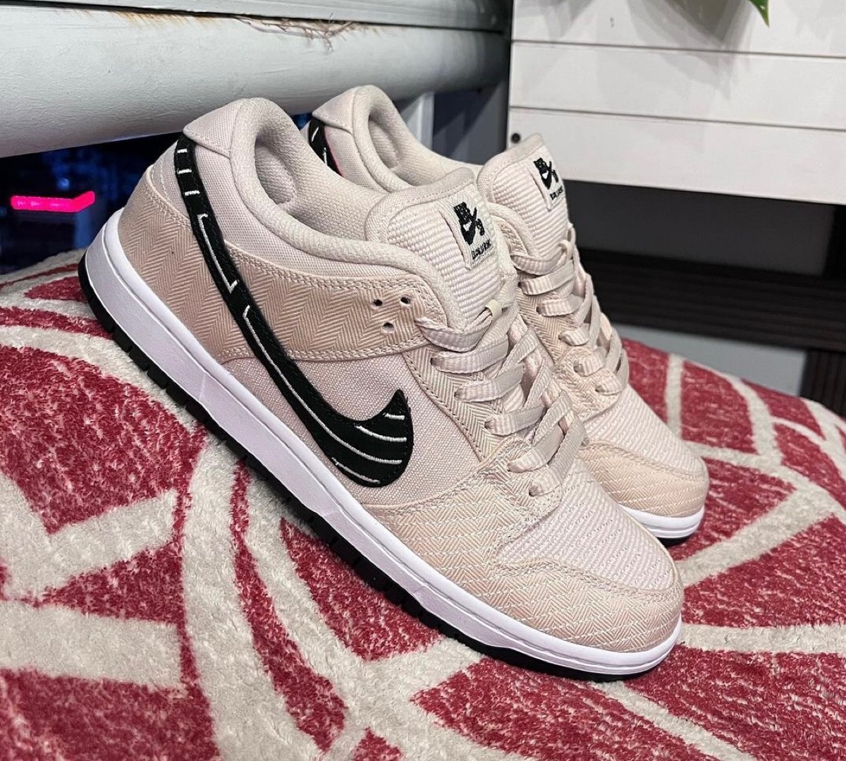 Albino & Preto × Nike SB Dunk Low Pro QS “Pearl White”が国内9月21 