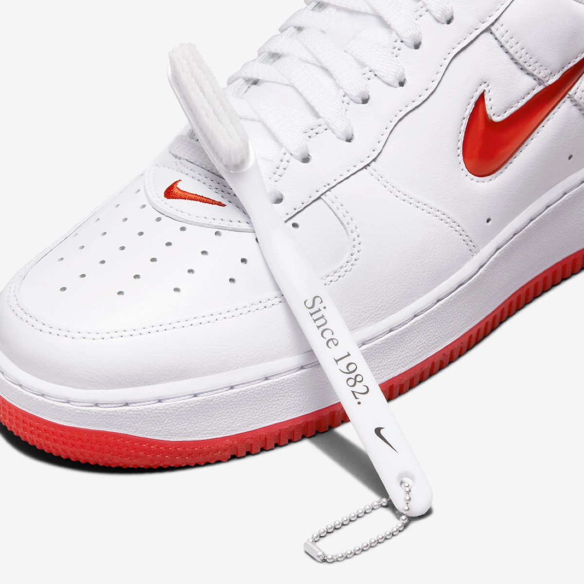 Nike Air Force 1 Low Retro Color of the Month “Red Jewel”が国内7月
