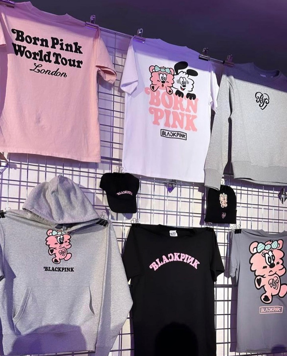 VERDY BLACKPINK POPUP ポップアップ Tシャツ　Mサイズ 黒