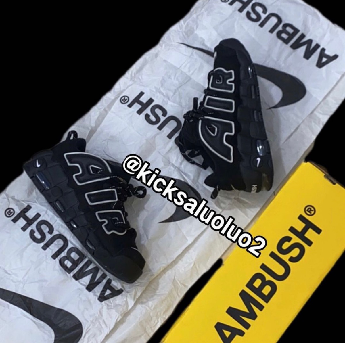 Nike × AMBUSH Air More Uptempo Low SPの新色が国内10月6日より発売