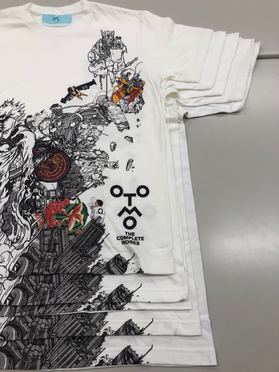 オンライン通販ストア AKIRAセル画展 大阪展限定Tシャツ M - トップス