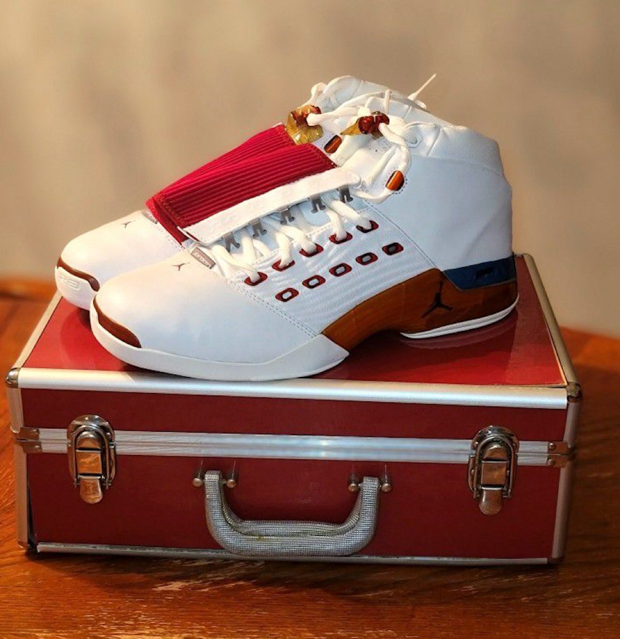 Nike Air Jordan 17 OG “Varsity Red”が2024年に復刻発売予定 | UP TO DATE