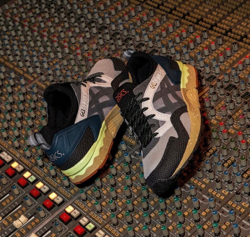 asics gel power play hi 4