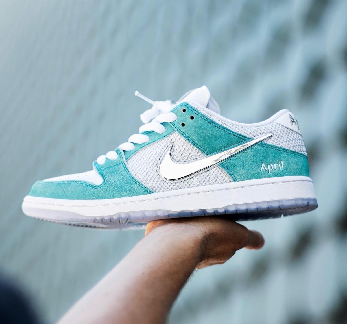 商品名nike sb dunk low pro april 27.5 エイプリルダンク