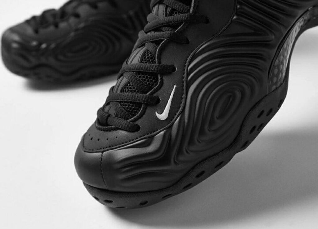 Foams black hotsell