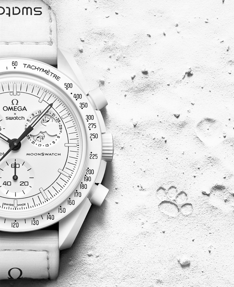 OMEGA × Swatch × PEANUTS『MoonSwatch “Mission to the Moonphase 