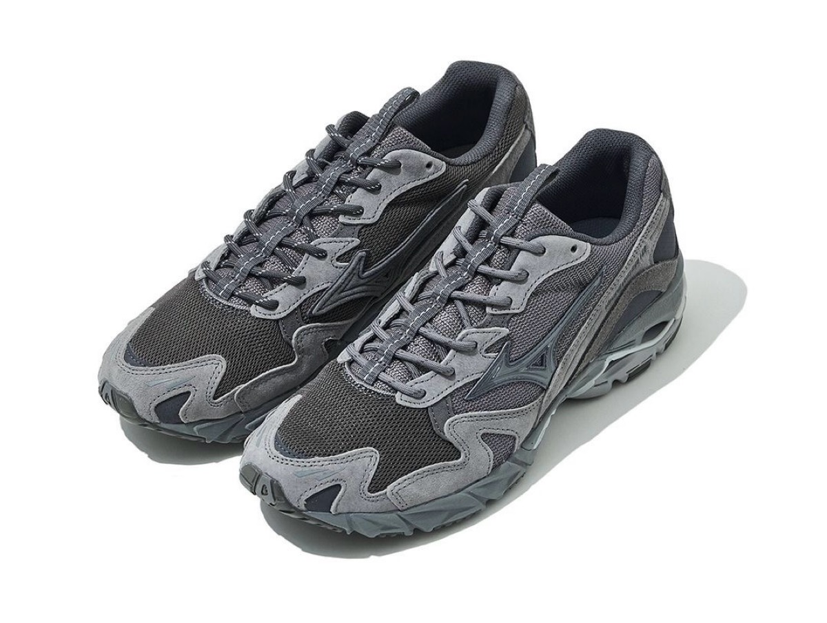 Mizuno × SLOW STEADY CLUB WAVE RIDER 10 が国内5月18日に発売［D1GD240301］ | UP TO DATE