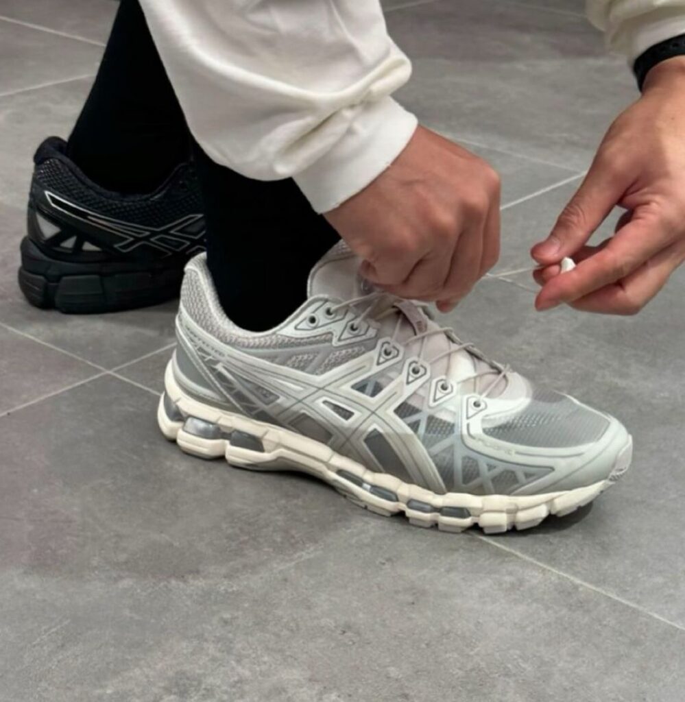 UNAFFECTED × ASICS 『GEL-KAYANO 20 “EMERGING FORM”』が国内12月13日に発売[1203A529 ...