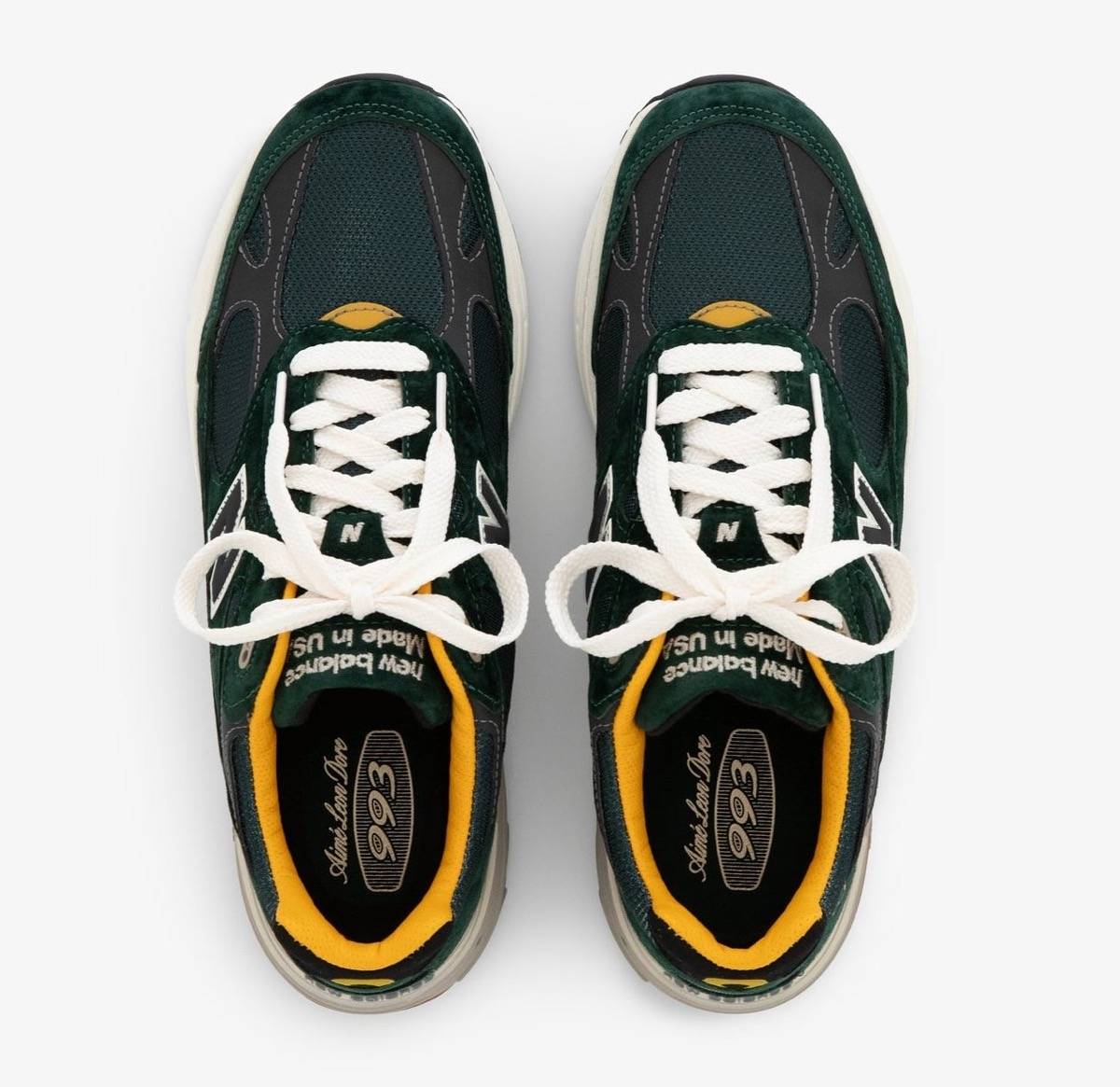 Aimé Leon Dore x New Balance 特注ポルシェから着想した『993