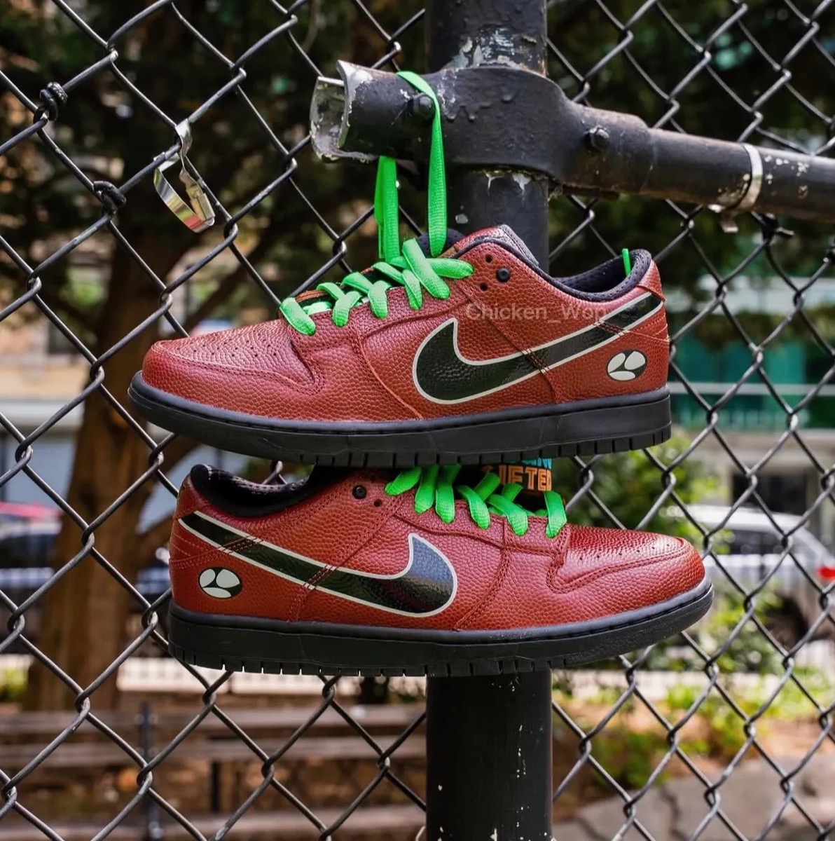 Limosine Skateboards x Nike SB Dunk Low Pro QS が9月4日に