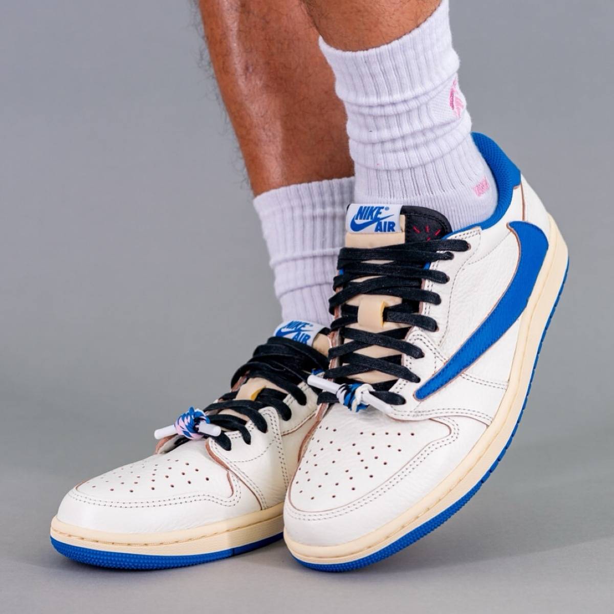【NIKE x TRAVIS SCOTT】AIR JORDAN 1 RETRO LOW OG SP ナイキ Jordan 1 Retro Low OG SP Fragment x Travis Scott - Used