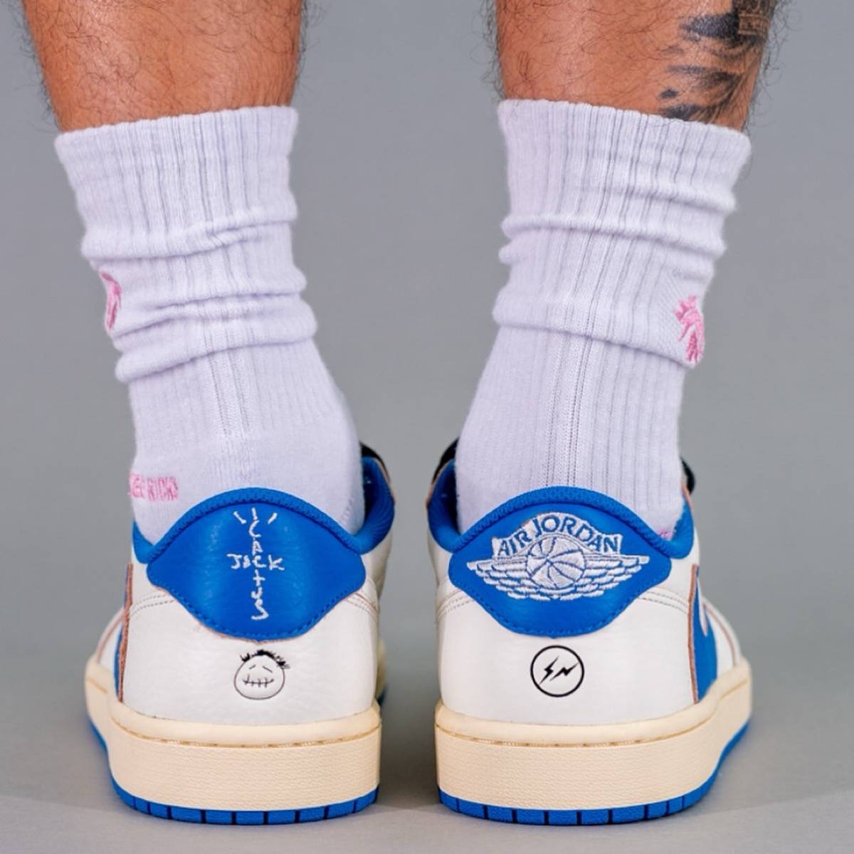 Travis Scott x Nike x FRAGMENT Air Jordan 1 Low OG SP “Sail