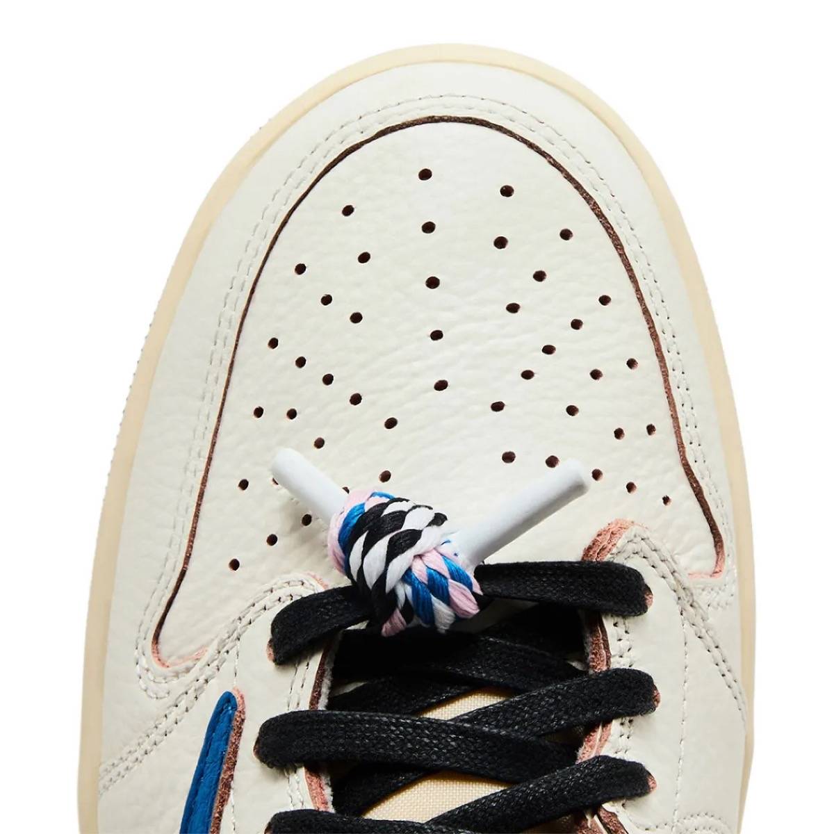 【入手困難!!】ナイキ ✈︎刺繍 travis Scott着用 センターロゴ Tokyo Queue Report] Leave GOT'EM to us!! TRAVIS SCOTT × NIKE
