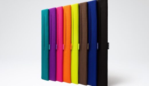 ISSEY MIYAKE x Apple 限定コラボバッグ『iPhoneポケット』が国内11月14日より発売